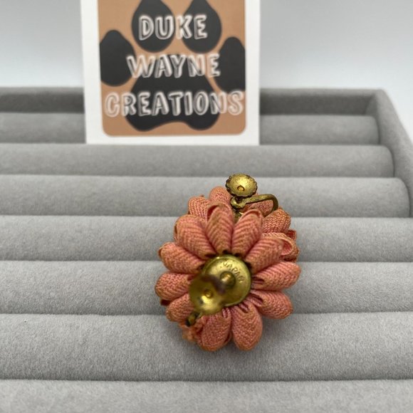 Vintage Fabric Screw Back Earrings - Picture 4 of 4